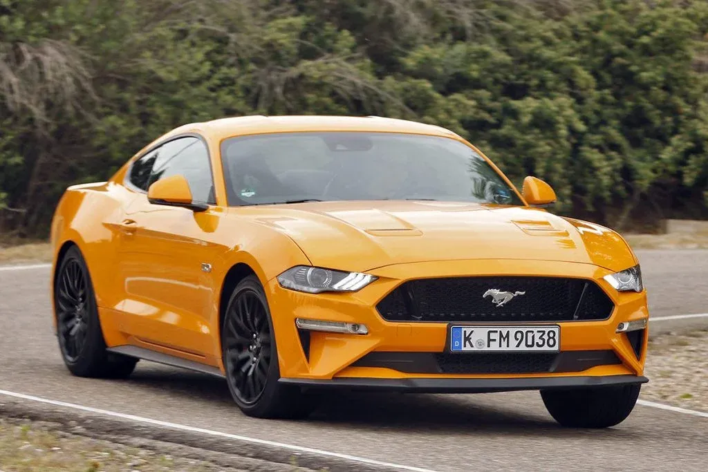 Ford Mustang Coupé/Cabrio